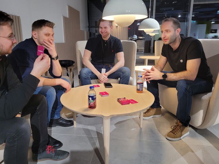 Appsvio heads up! game – ACE Warsaw warm-up
